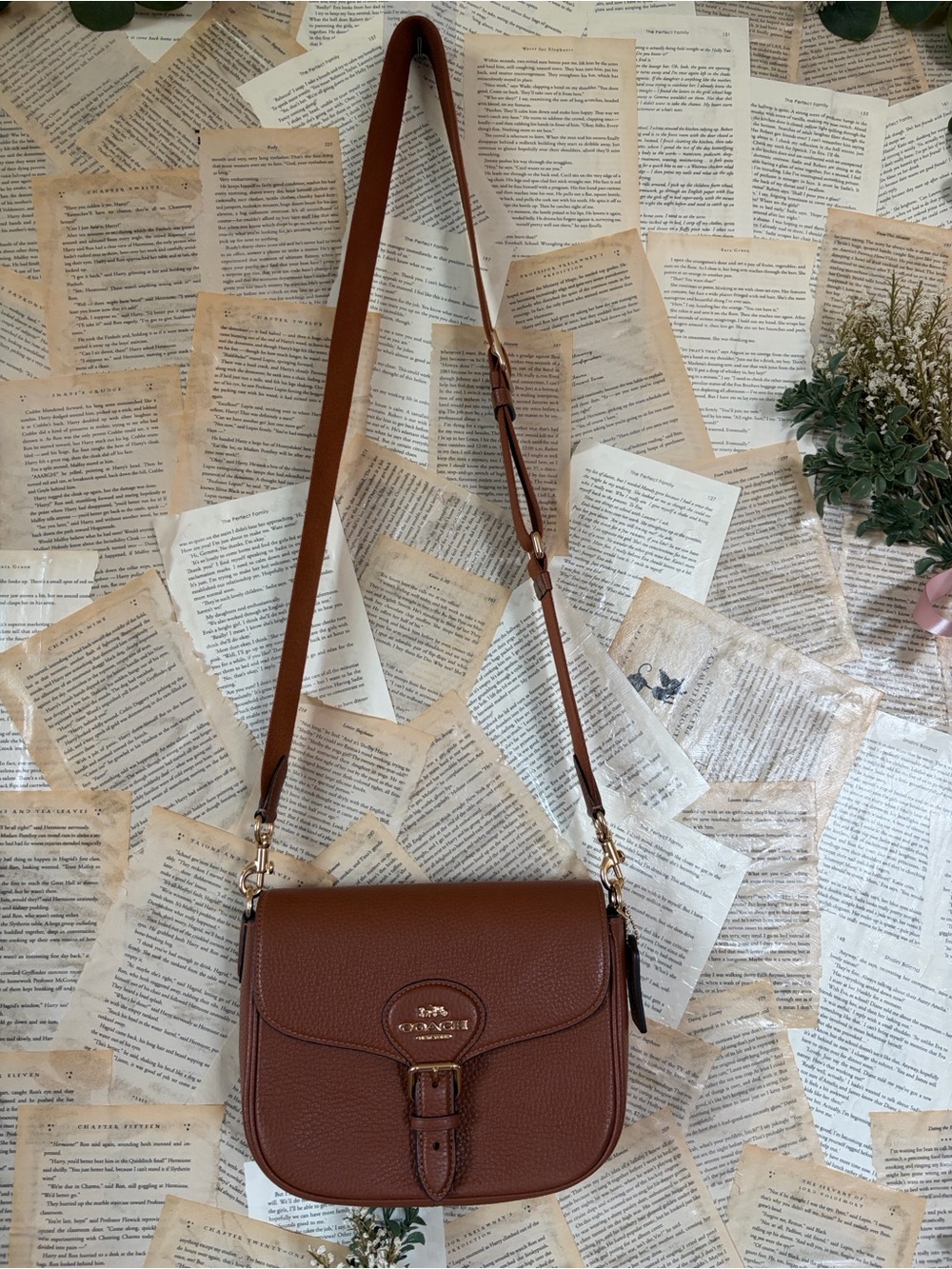 Coach Amelia Saddle Crossbody Bag- Pebbled Leather- Saddle Brown/Gold Hardware - Picture 3 of 10